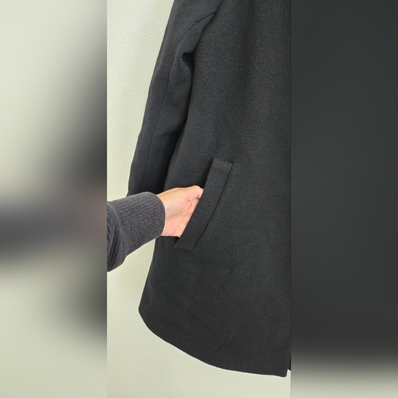 J. Crew Double Cloth by Manifaturra Italy Wool Envelope Black Coat Size 8 - Picture 5 of 16